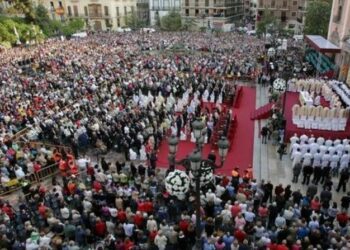 Una Missa d'Infants de las celebraciones de la Mare de Deu dels Desamparats llena de novedades