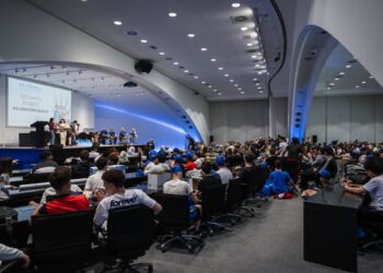 El Museu de les Ciències celebra la final del concurso ‘Desafío Robot’ con más de 200 robots diseñados por escolares 10 El Museu de les Ciències celebra la final del concurso ‘Desafío Robot’ con más de 200 robots diseñados por escolares