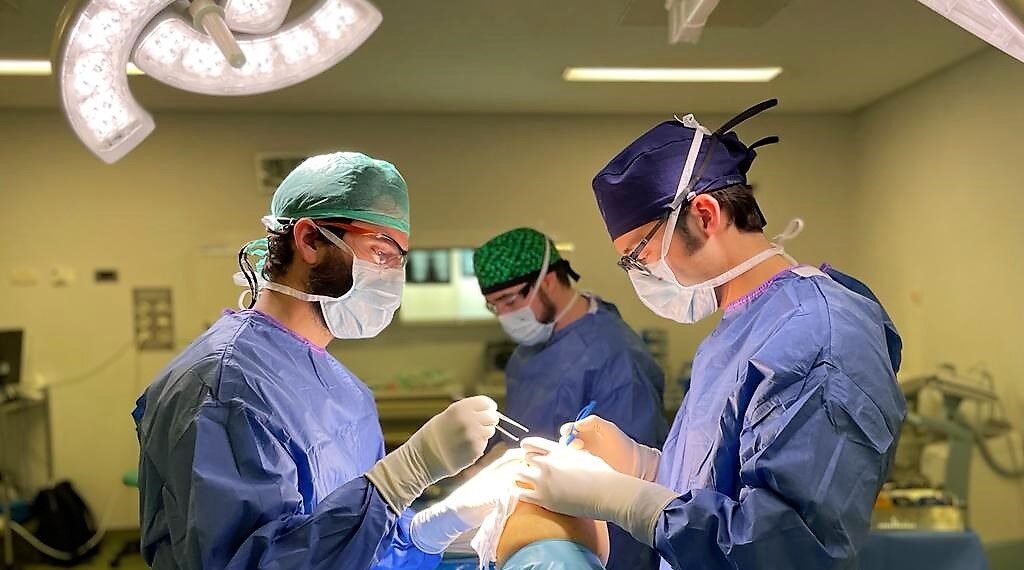 La unidad de rodilla de Vithas Valencia 9 de Octubre realiza cirugías de preservación articular para prevenir la aparición de la artrosis