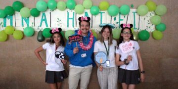 Alumnos de Valencia celebran la Semana de la Salud Mental para concienciar sobre la importancia del bienestar emocional