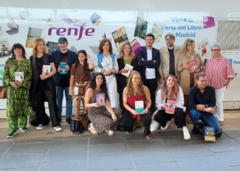 El Tren de la Cultura de Renfe llega a Valéncia como símbolo de solidaridad tras la DANA