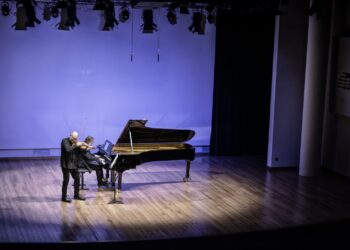 Vicente Huerta y Josu De Solaun culminan la integral de sonatas para violín y piano de Beethoven en «Cambra al Palau»