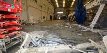 Tres heridos en una fábrica del Polígono Industrial Mas del Juge en Torrent