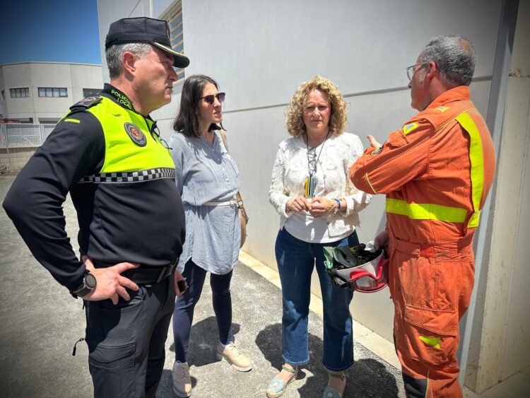 Tres heridos en una fábrica del Polígono Industrial Mas del Juge en Torrent
