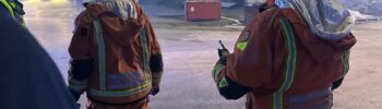 Torrent pide a los vecinos que cierren ventanas por el incendio de una fábrica