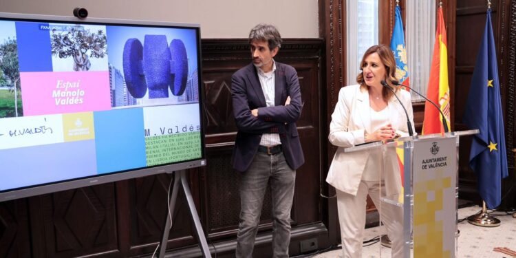Valencia hará un Museo de Manolo Valdés en la nave del Parc Central rechazada por el IVAM 1 Valencia hará un Museo de Manolo Valdés en la nave del Parc Central rechazada por el IVAM