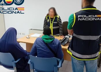 Detenida una pareja en Elche por someter a su hija de tres años a una ablación genital