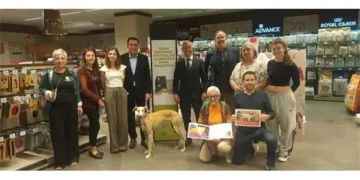 Más de 500 kilos de solidaridad: El Corte Inglés y la Germandat Sant Antoni Abat apoyan a las protectoras de animales en la Comunitat Valenciana