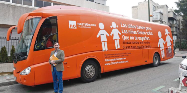 La jueza de la DANA excluye a Hazte Oír como acusación popular por falta de acción penal contra los investigados