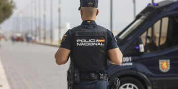 Detenidas por robo de tarjetas a ancianos en ascensores