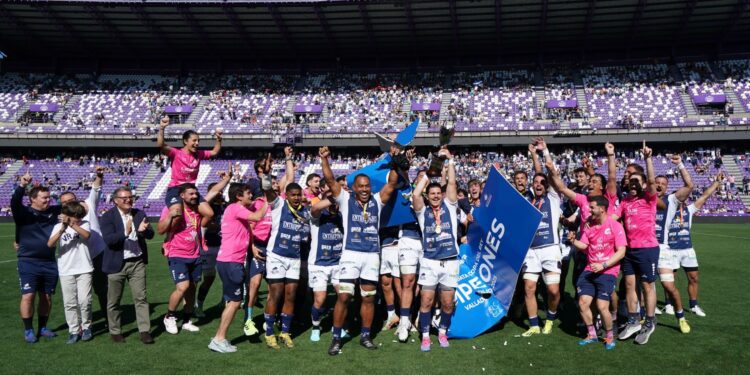 Rugby: El VRAC se corona en Zorrilla y levanta su séptima Copa del Rey 1 Rugby: El VRAC se corona en Zorrilla y levanta su séptima Copa del Rey
