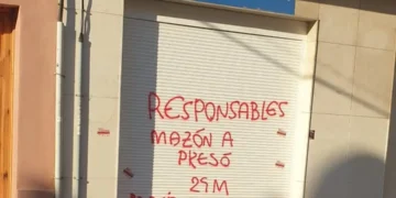 El PP condena las pintadas vandálicas en diversas sedes locales