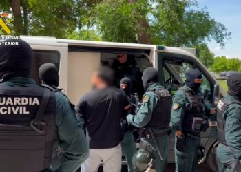 Dos detenidos por la posesión de múltiples armas de fuego en Alfafar