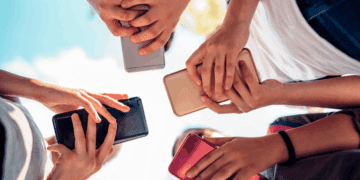 Problemas de cobertura móvil en localidades turísticas de Perelló, Mareny y Cullera