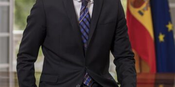 Escándalo tras escándalo diario en la Moncloa afecta al gobierno que no rectifica y asegura "acciones legales"