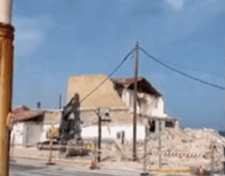 La erosión arrastra a los tribunales a los vecinos de la playa de Babilonia en Guardamar: la lucha por salvar un siglo de historia