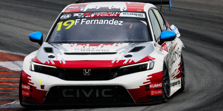 El Circuit Ricardo Tormo celebra el TCR 'World Tour' con tres españoles en la parrilla 1 El Circuit Ricardo Tormo celebra el TCR 'World Tour' con tres españoles en la parrilla