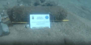 La Armada neutraliza un proyectil de la Guerra Civil hallado en el Puerto de Valencia