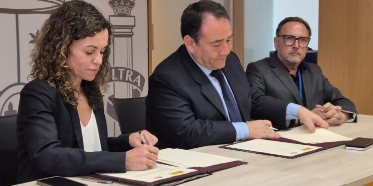 El Ministerio de Industria y Turismo y el ICO abren una nueva línea de financiación a interés cero y dotada con 200 M para empresas turísticas afectadas por la DANA 1 El Ministerio de Industria y Turismo y el ICO abren una nueva línea de financiación a interés cero y dotada con 200 M para empresas turísticas afectadas por la DANA