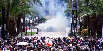 Alicante vive un fin de semana de Fogueres bajo temperaturas veraniegas de hasta 37 grados