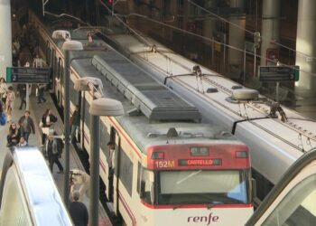 Renfe amplía el plan de transporte por carretera entre Castelló y Vinaròs este fin de semana por obras de Adif