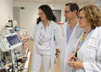 La Fe consolida una consulta enfermera de continuidad en cuidados pos-UCI que completa su Servicio Extendido de Medicina Intensiva 2 La Fe consolida una consulta enfermera de continuidad en cuidados pos-UCI que completa su Servicio Extendido de Medicina Intensiva