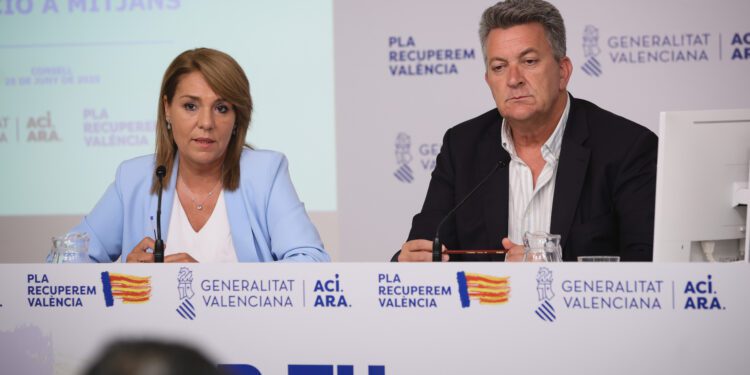 El Consell prorroga hasta fin de año los descuentos en transportes autonómicos 1 El Consell prorroga hasta fin de año los descuentos en transportes autonómicos