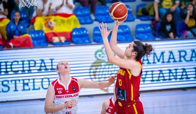 94-64 | La selección femenina de basket consigue la cuarta victoria antes de viajar al Eurobasket