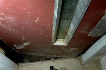 El Gobierno amplía las medidas para agilizar la reparación de los 1.000 ascensores aún dañados por la DANA