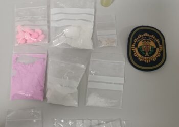 La Policía Local detiene en Ciutat Vella a dos personas con 5 drogas diferentes y conduciendo bajo los efectos de varias de ellas 10 La Policía Local detiene en Ciutat Vella a dos personas con 5 drogas diferentes y conduciendo bajo los efectos de varias de ellas
