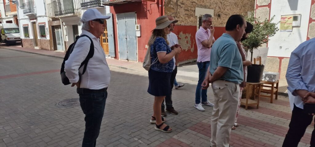 Barracas celebra su XVIII Feria con una apuesta firme por las tradiciones rurales, la vivienda social y el futuro del mundo rural 10 Barracas celebra su XVIII Feria 20250614 104300 Mediana 5