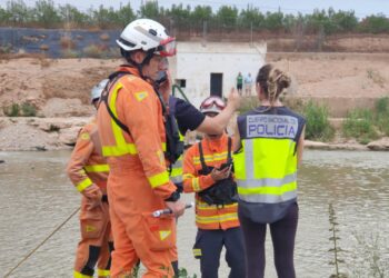 Esta mañana continuará el dispositivo de búsqueda del bañista desaparecido en el Turia