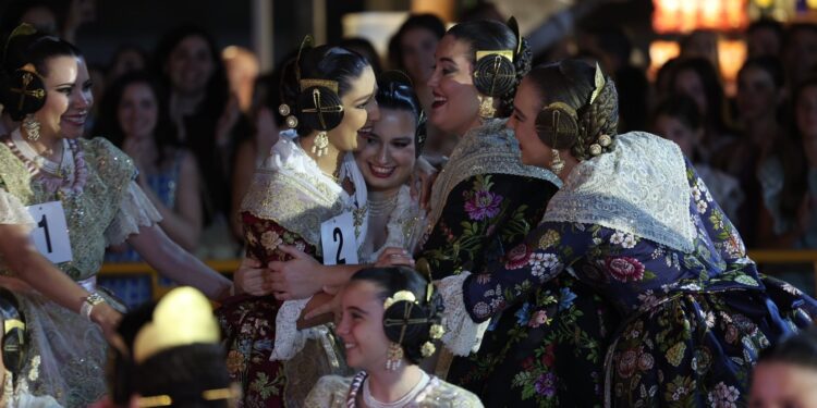 Empiezan las preselecciones falleras: Los tres primeros sectores eligieron anoche sus preseleccionadas 1 Empiezan las preselecciones falleras: Los tres primeros sectores eligieron anoche sus preseleccionadas