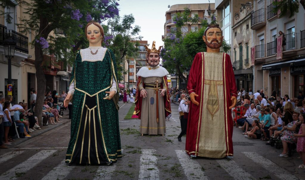 Corpus caluroso y multitudinario en Torrent 5 Imagen de WhatsApp 2025 06 23 a las 09.18.39 d73d3806