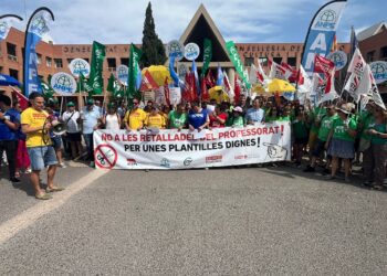 CSIF y el resto de sindicatos denuncian nuevos recortes en Educación y exigen plantillas docentes dignas