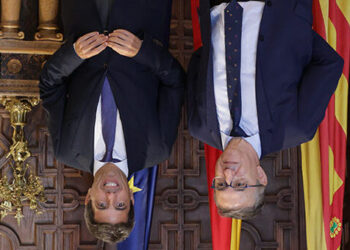 Des de Dénia l'Associació Roc Chabas també rebuja el examen de Valencià de la PAU i exigix la seua impugnació 1 Des de Dénia l'Associació Roc Chabas també rebuja el examen de Valencià de la PAU i exigix la seua impugnació