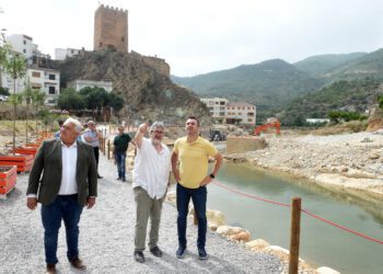 La Diputació de Valéncia destinará 2,6 millones de euros a reparar infraestructuras turísticas dañadas por la #DANA 1 La Diputació de Valéncia destinará 2,6 millones de euros a reparar infraestructuras turísticas dañadas por la #DANA
