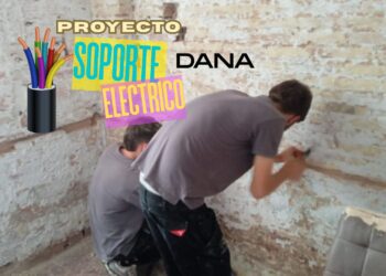 Dónde otros ya no están ellos siguen, alumnos de FP trabajan aún en la zona DANA de Valencia