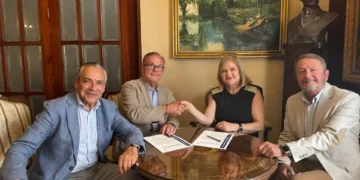 Convenio de colaboración entre la Fundación del Ateneo Mercantil de la C.V. y la Asociación de jubilados y pensionistas del Ayuntamiento de Valencia