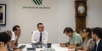 La Diputació de Valéncia estudiará un nuevo acceso al Hospital de la Ribera