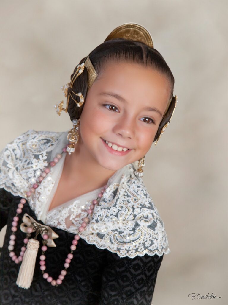 Los sectores falleros de Pilar-Sant Francesc y Malvarrosa-Cabanyal-Beteró celebran sus preselecciones 3 Vega Carmen González