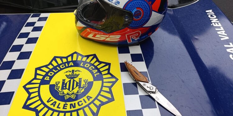 Detenido en Valencia por conducir una moto sin carnet y bajo los efectos de varias drogas 1 Detenido en Valencia por conducir una moto sin carnet y bajo los efectos de varias drogas