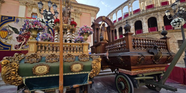 Las Rocas y el bestiario, atracción turística, a pesar de la depauperada exhibición 1 Las Rocas y el bestiario, atracción turística, a pesar de la depauperada exhibición