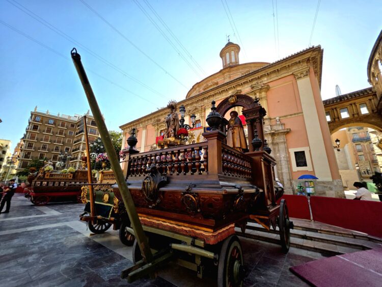Las Rocas y el bestiario, atracción turística, a pesar de la depauperada exhibición