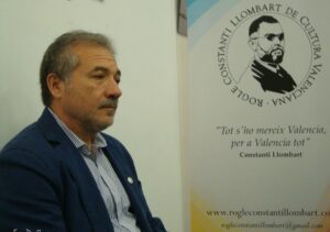 Lo Rat Penat acull la conferència de Juli Moreno i Moreno sobre el centenari de l’oficialisació de l’Himne Valencià