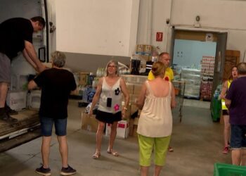 Damnificados por la DANA de Valencia acuden a ayudar a las víctimas de las inundaciones de Aragón: “Ellos vinieron antes a socorrernos”