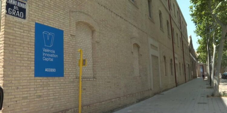 Microsoft instalará un nuevo centro tecnológico mundial en Valencia: el anuncio de Catalá marca un nuevo hito para la ciudad 1 Microsoft instalará un nuevo centro tecnológico mundial en Valencia: el anuncio de Catalá marca un nuevo hito para la ciudad