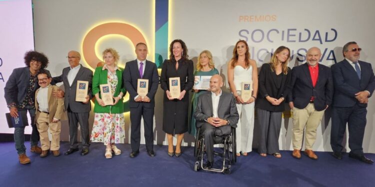 COCEMFE celebra la gala de entrega de Premios Sociedad Inclusiva 2025