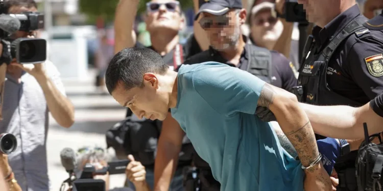 Prisión provisional sin fianza para el presunto asesino de su pareja y su hijo en Algemesí 1 Prisión provisional sin fianza para el presunto asesino de su pareja y su hijo en Algemesí