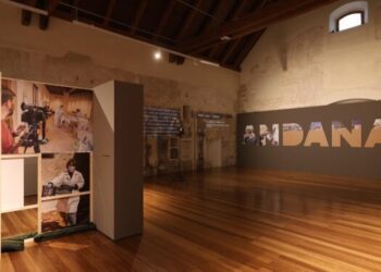 ANDANA’: La exposición gratuita que rescata la memoria fotográfica de la DANA en Valencia